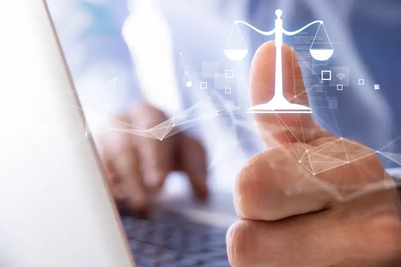 Adwokat do spraw karnych - dla oskarżonego i pokrzywdzonych